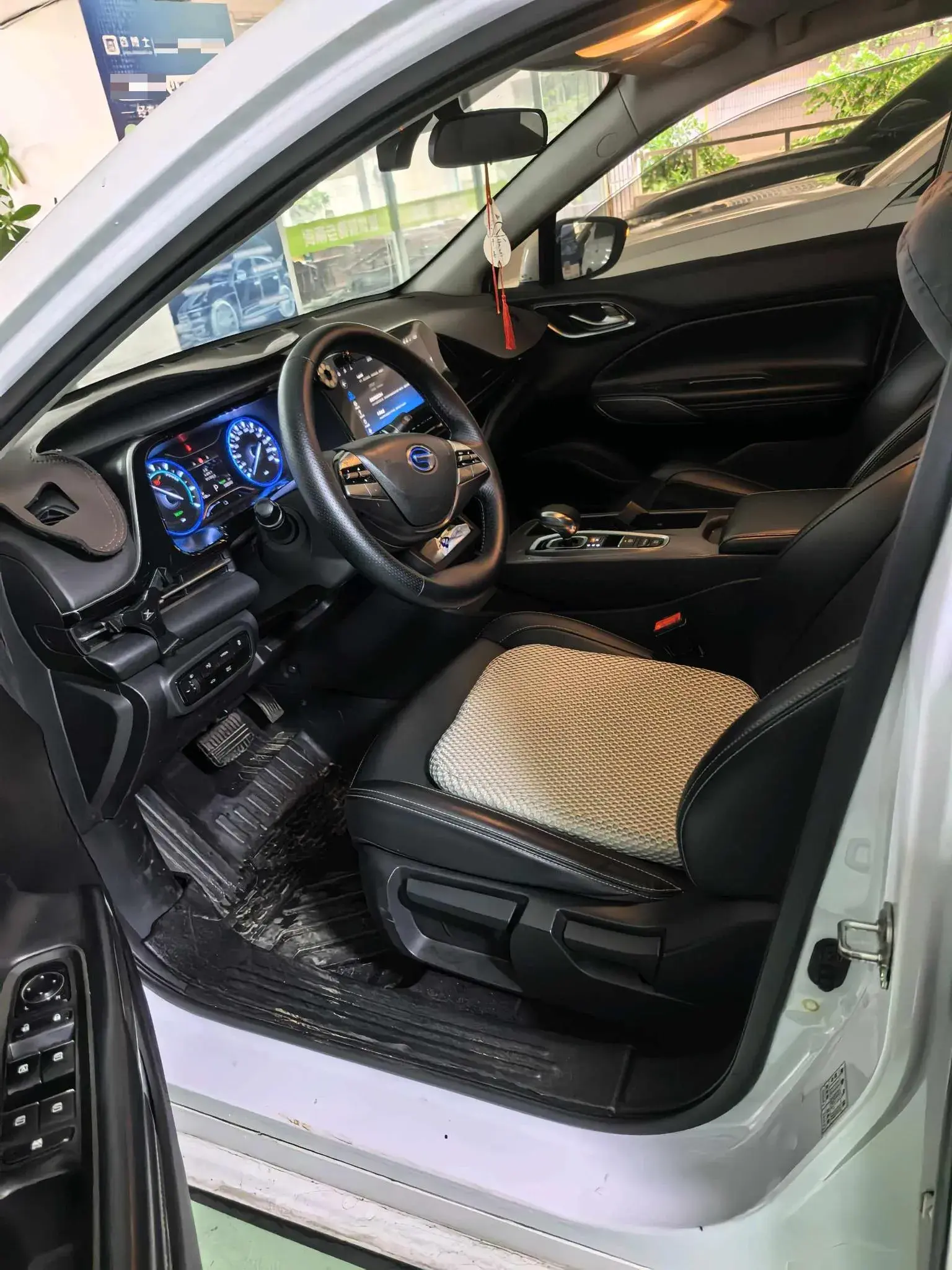 2019 AION S thumbnail 2