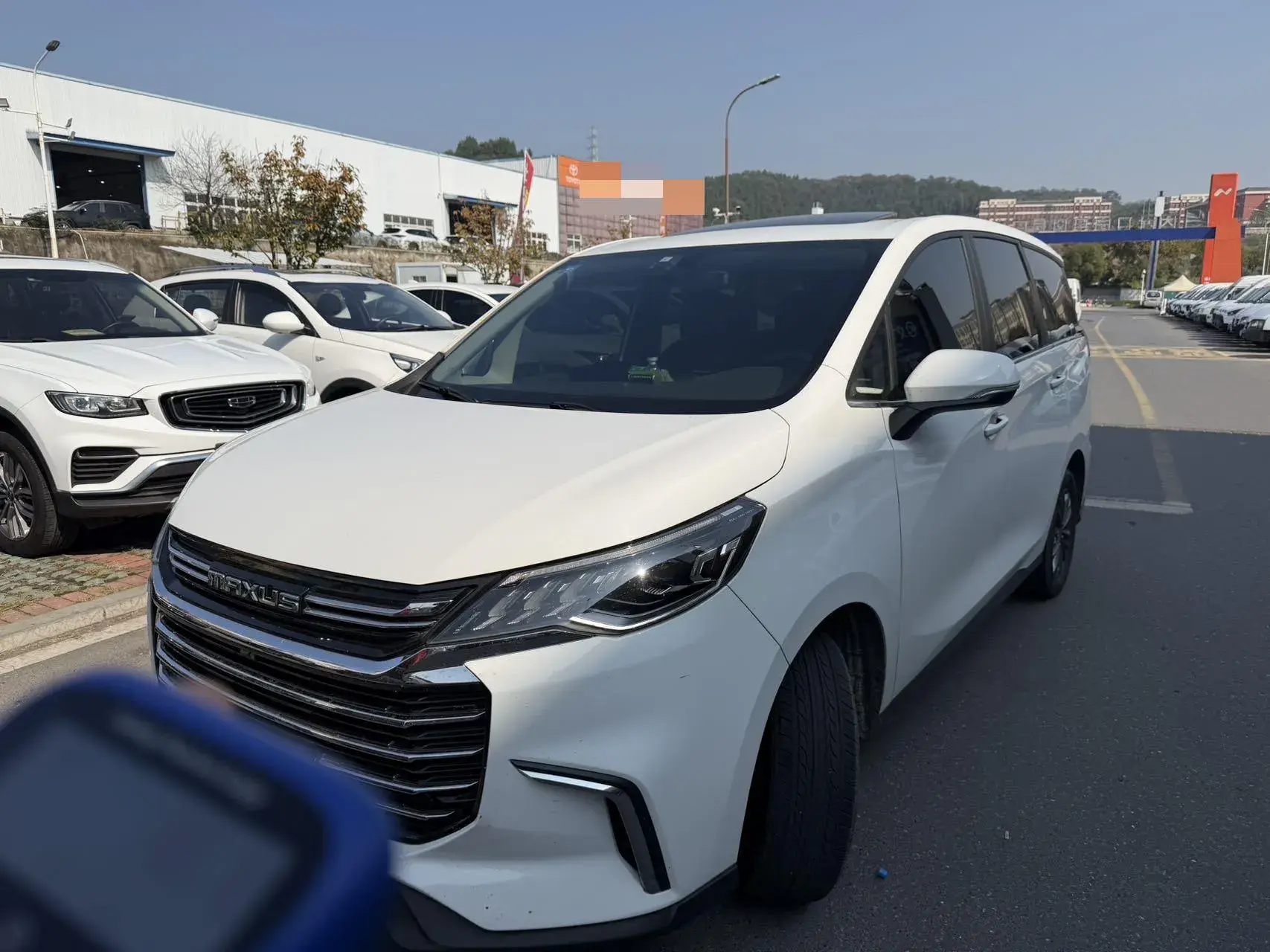 2022 MAXUS G50 view 1