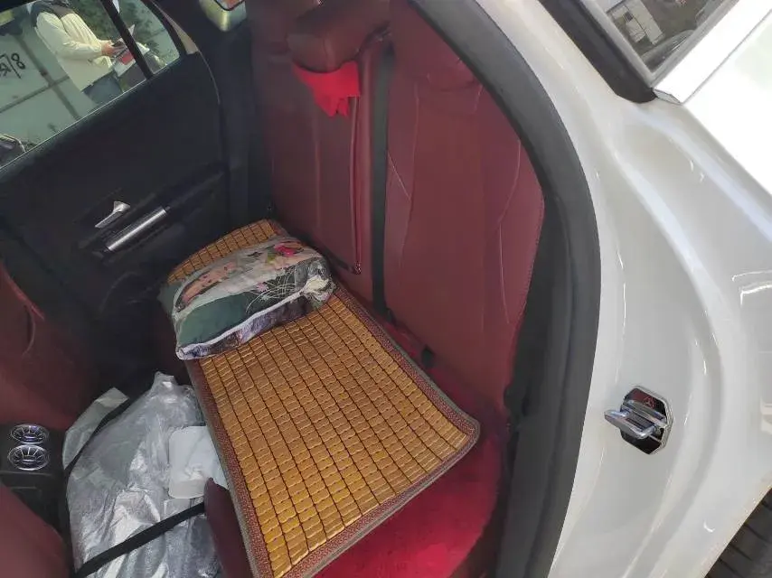 2023 MERCEDES-BENZ GLA thumbnail 3