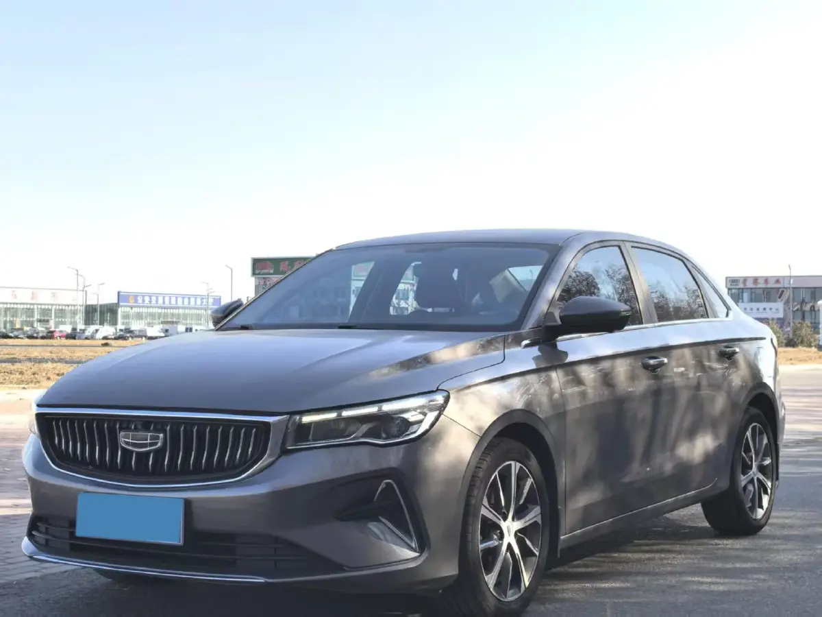 2022 Geely Emgrand 1.5L 114HP L4 CVT