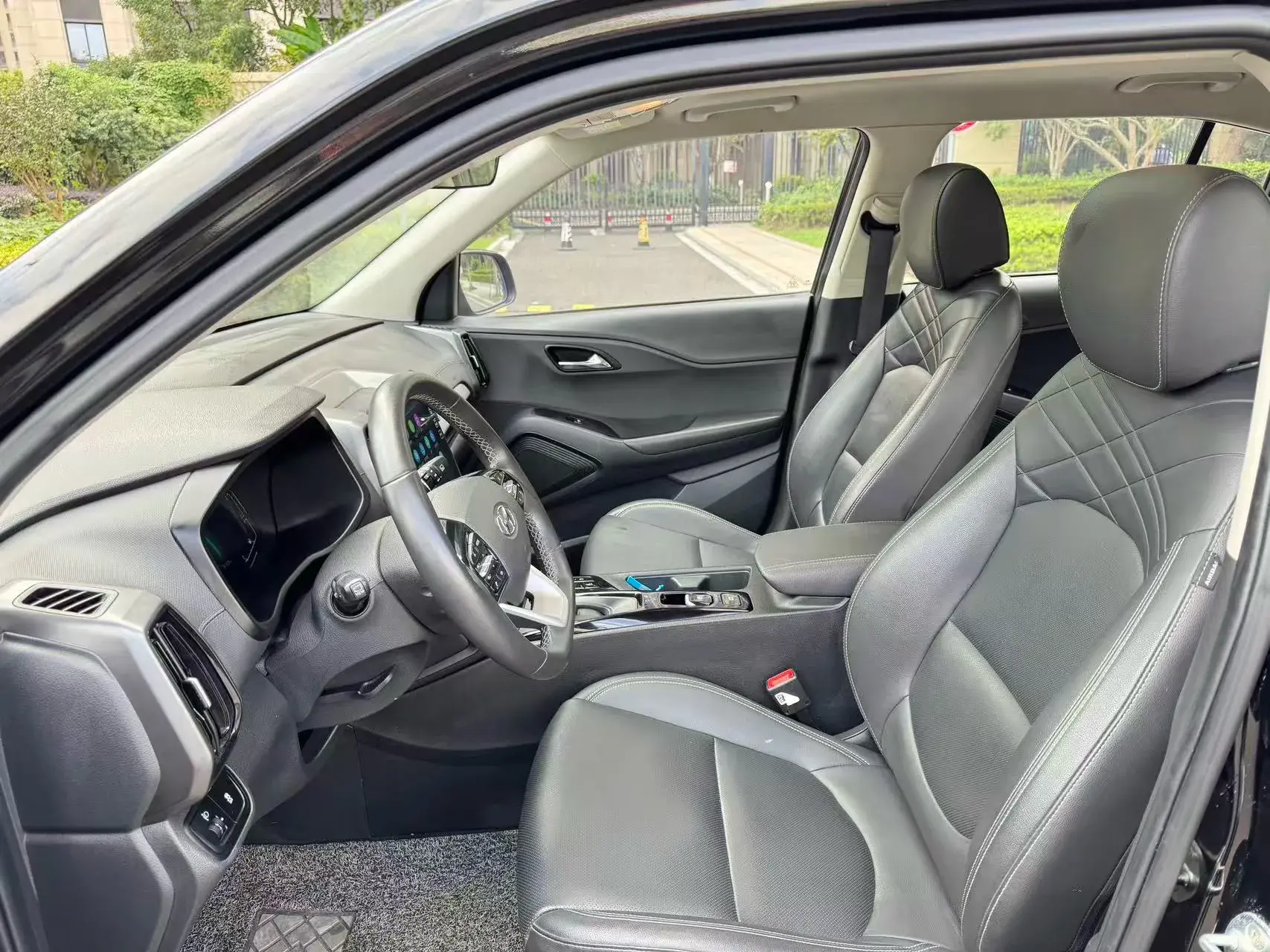 2021 HYUNDAI IX35 thumbnail 4