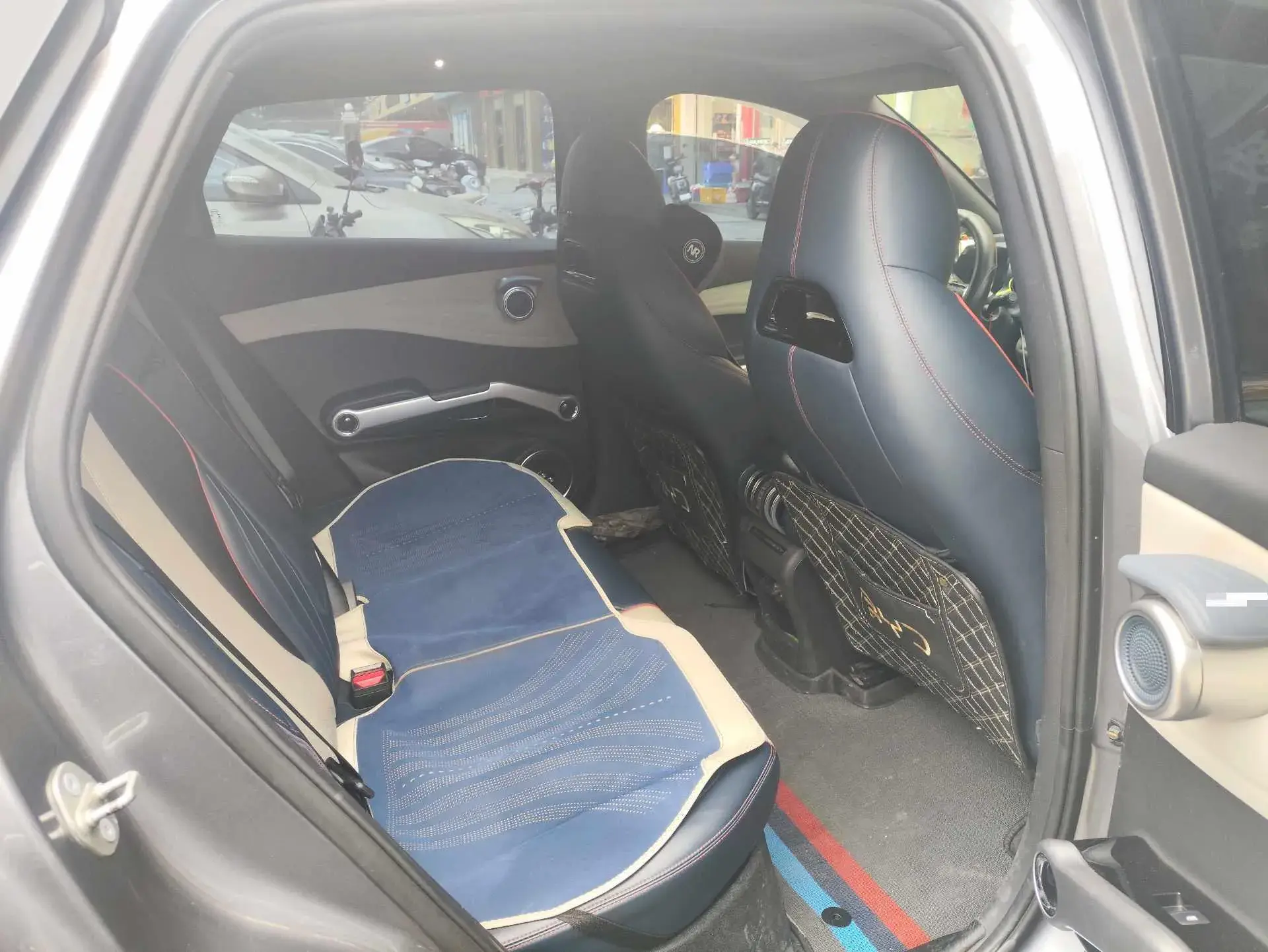 2022 BYD YUAN thumbnail 3