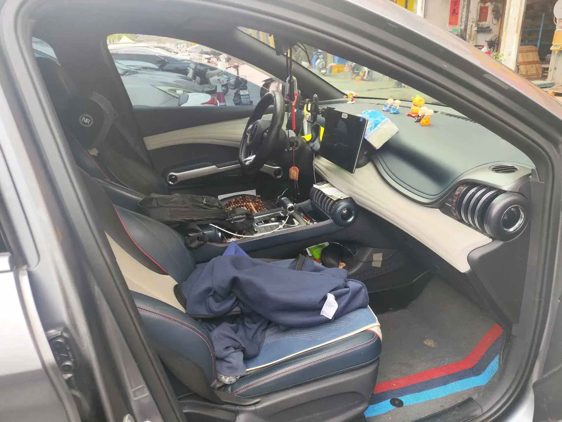 2022 BYD YUAN thumbnail 2