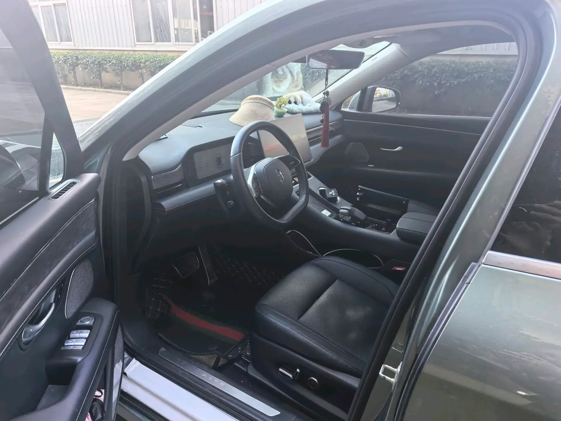 2022 AITO AITO thumbnail 3