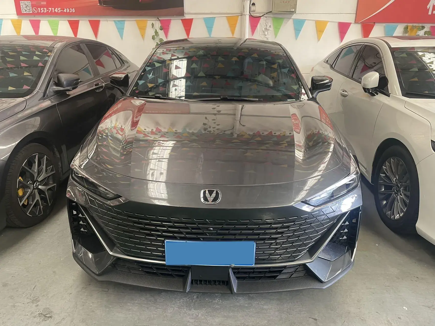 2022 CHANGAN UNI-V thumbnail 2