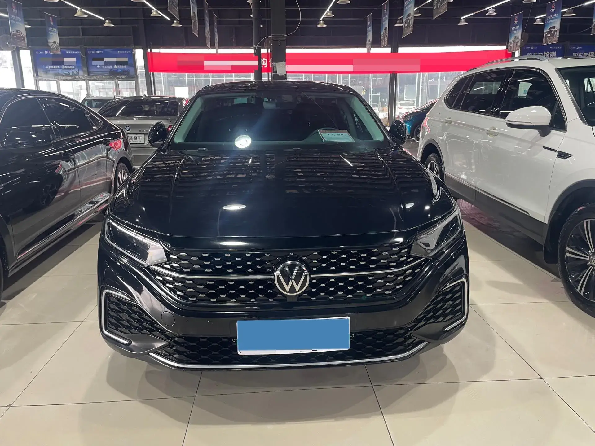 2024 VOLKSWAGEN PASSAT thumbnail 2