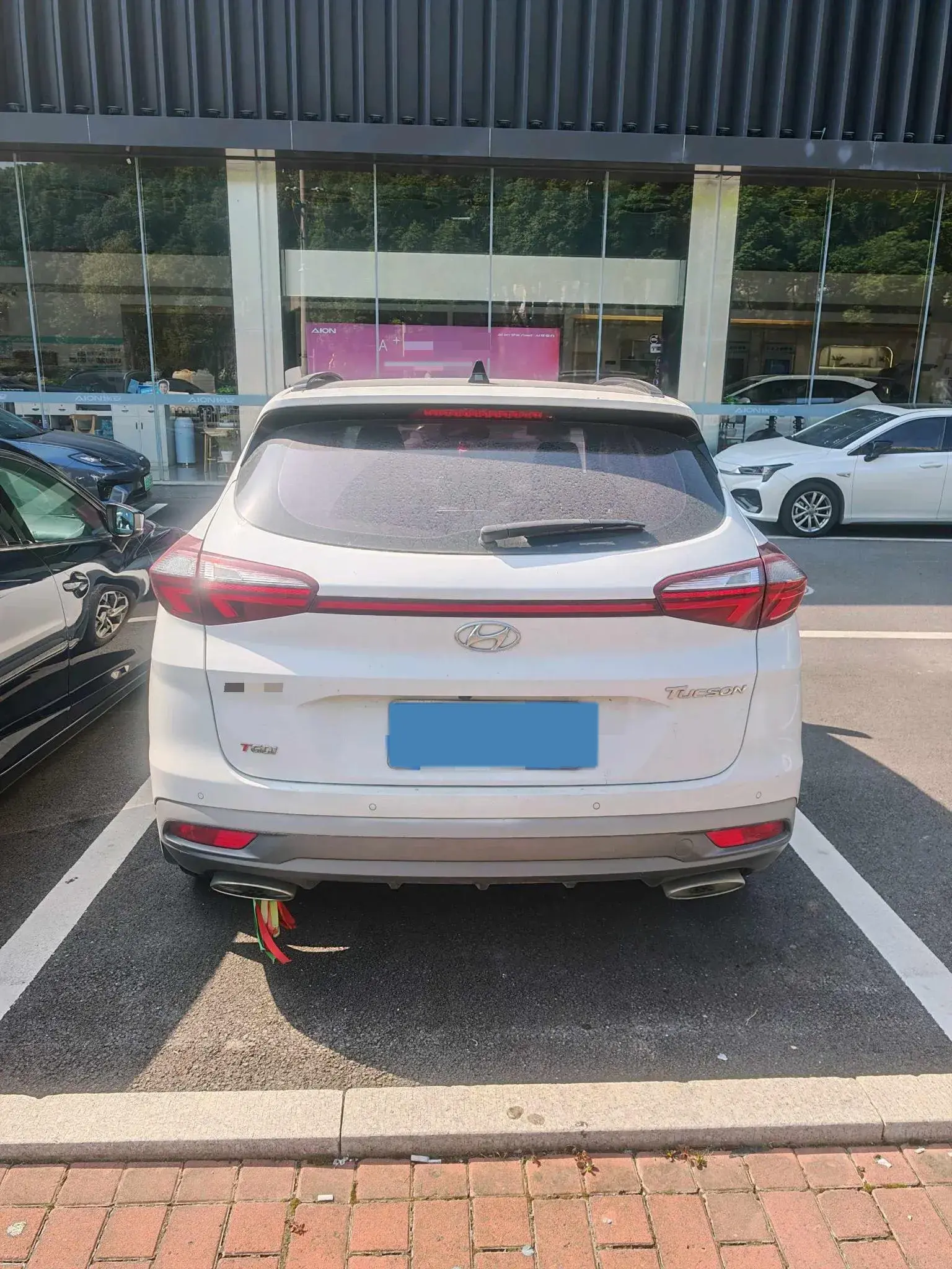 2019 HYUNDAI TUCSON thumbnail 4