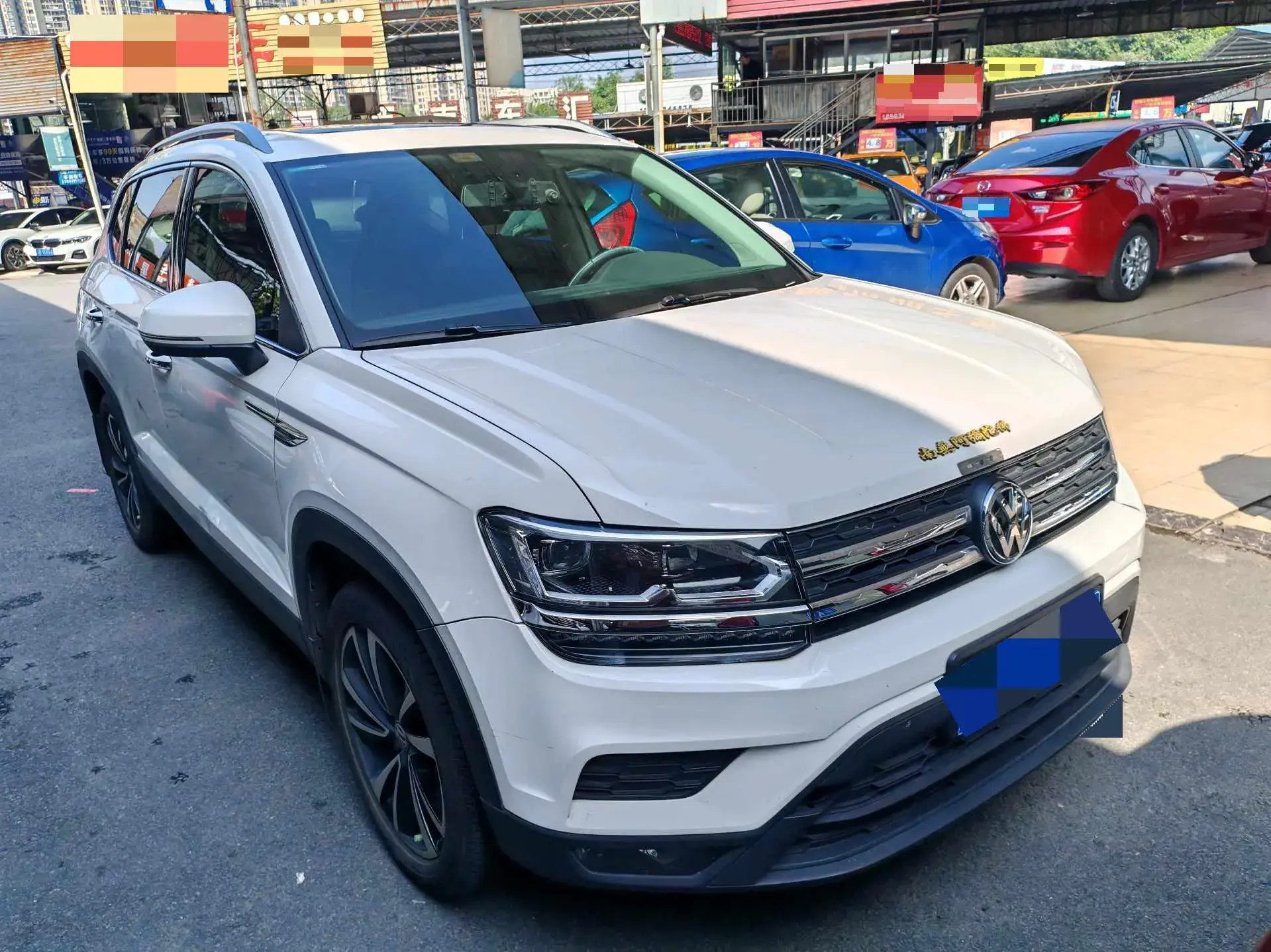 2019 VOLKSWAGEN THARU thumbnail 3