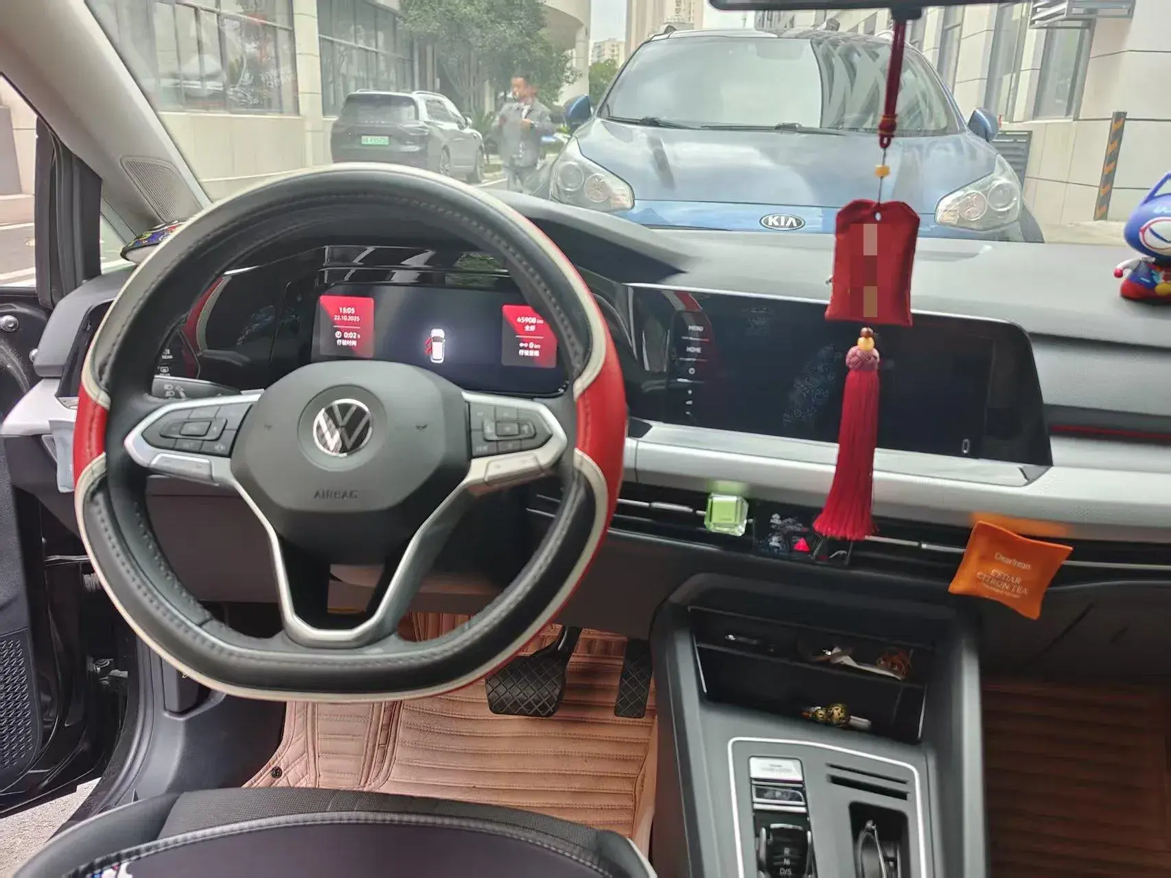 2021 VOLKSWAGEN GOLF thumbnail 3