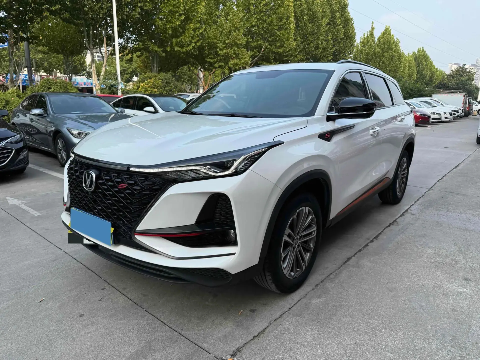 2021 CHANGAN CS75 view 1