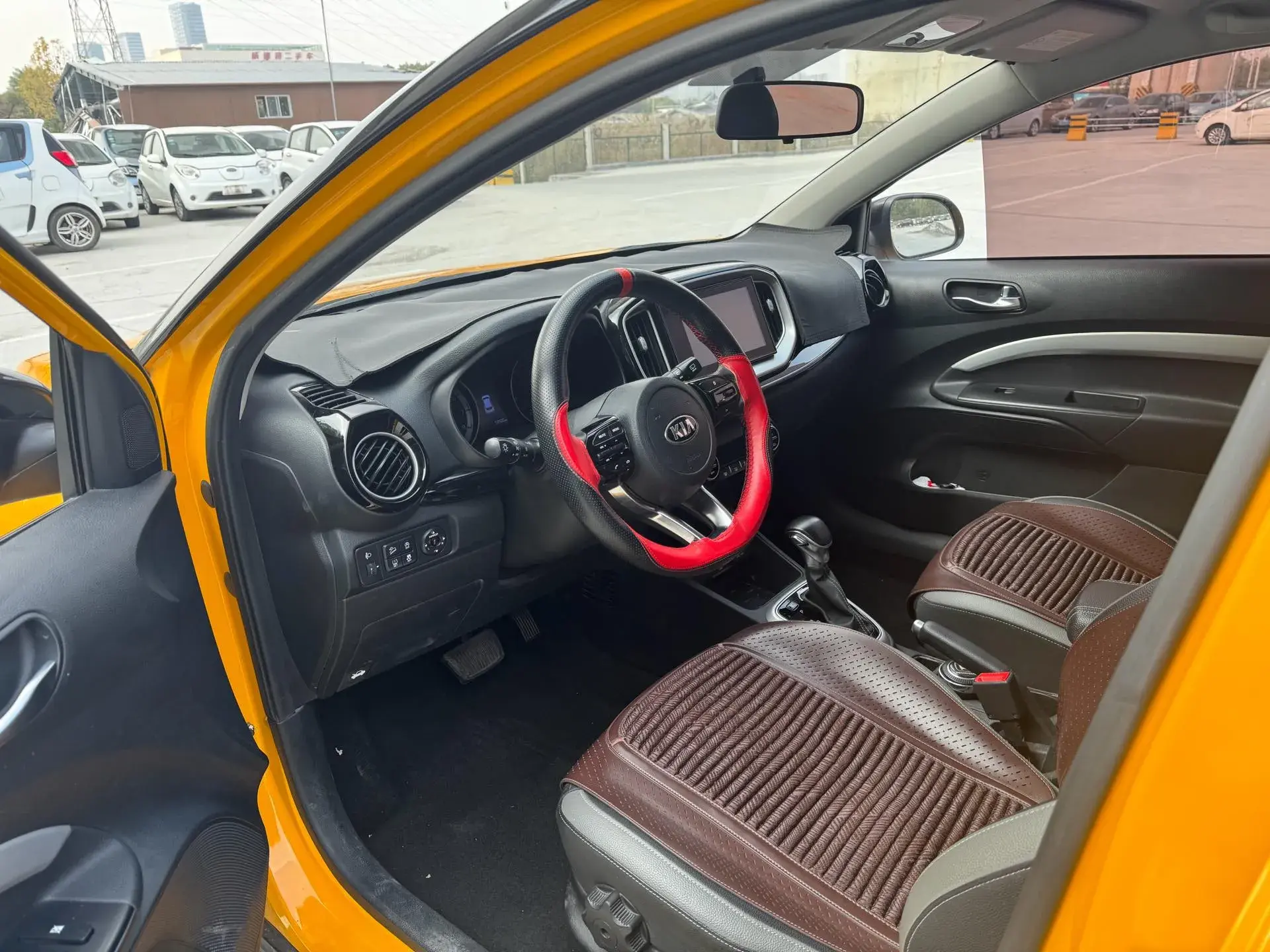 2019 KIA KX1 thumbnail 4