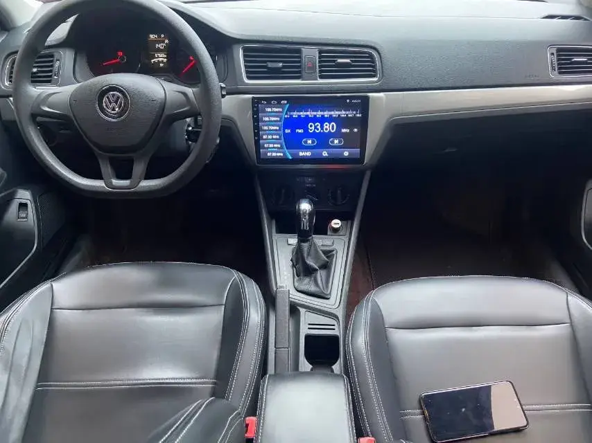 2019 VOLKSWAGEN LAVIDA thumbnail 3