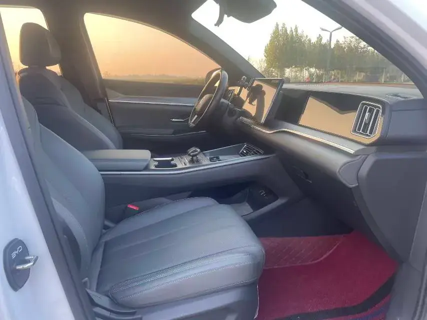 2023 BYD SONG thumbnail 2