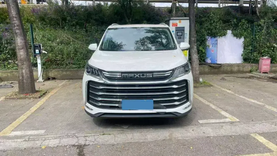 2023 MAXUS G50 thumbnail 2