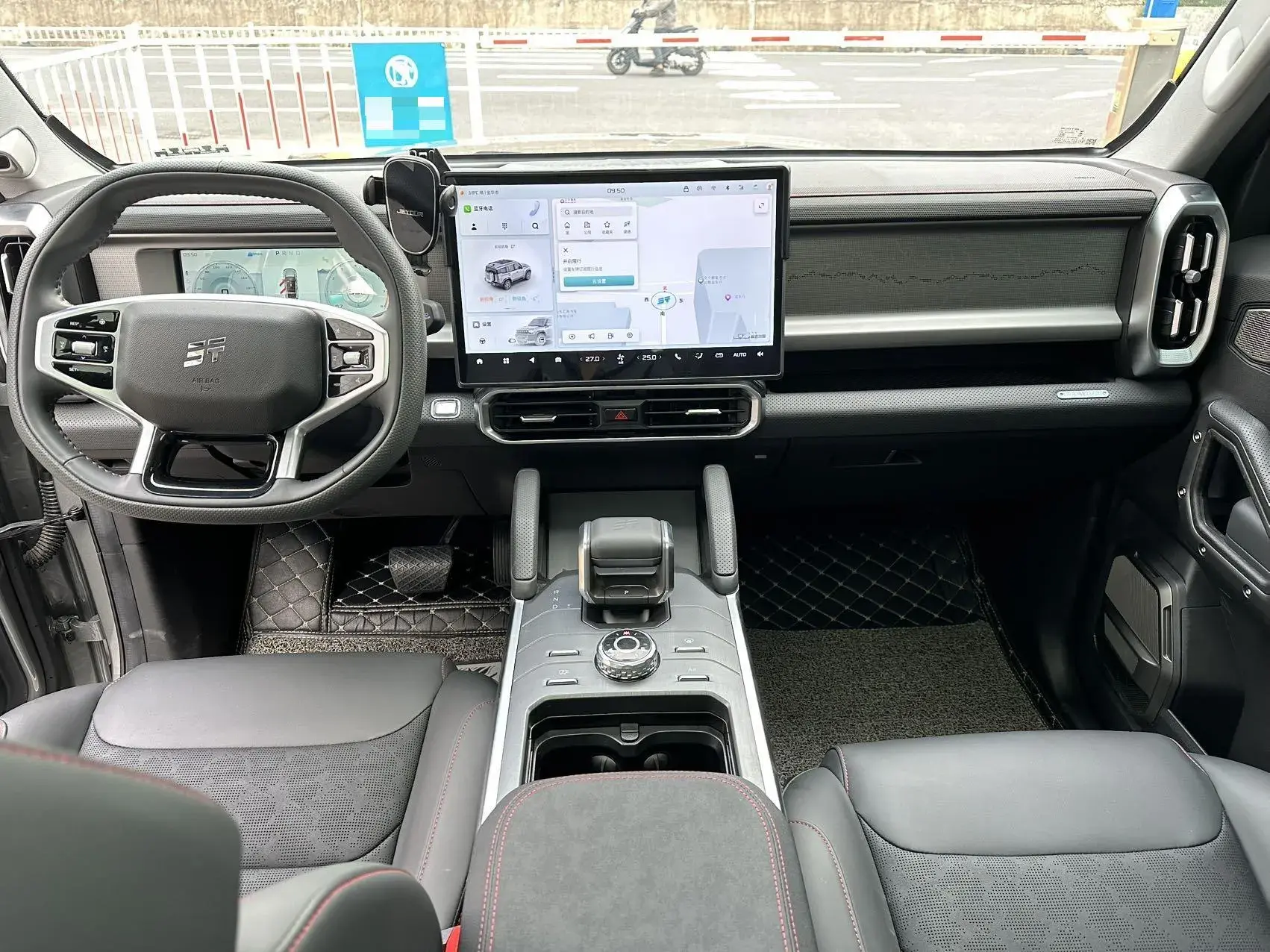 2023 JETOUR TRAVELLER thumbnail 4