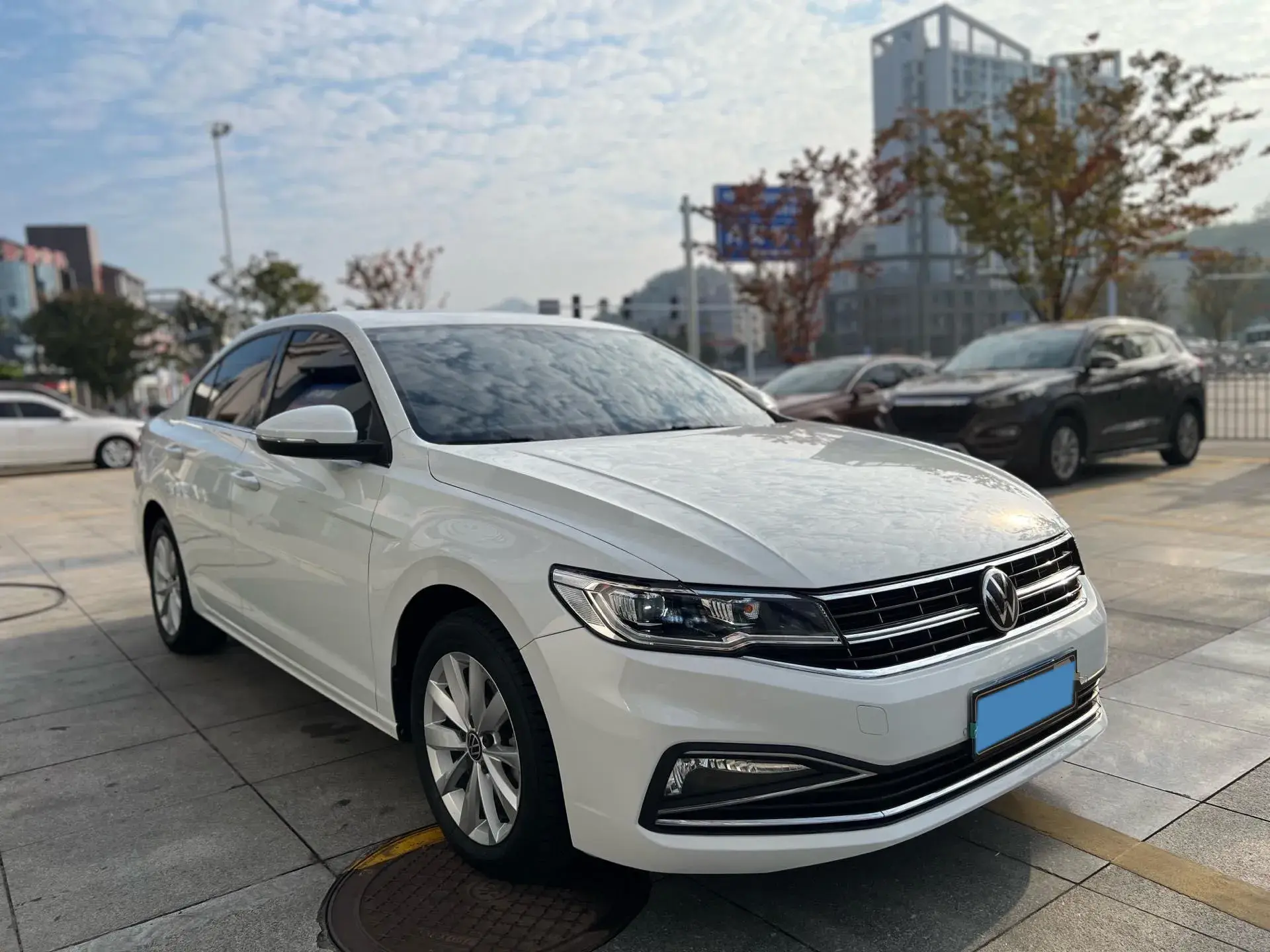 2021 VOLKSWAGEN BORA thumbnail 3