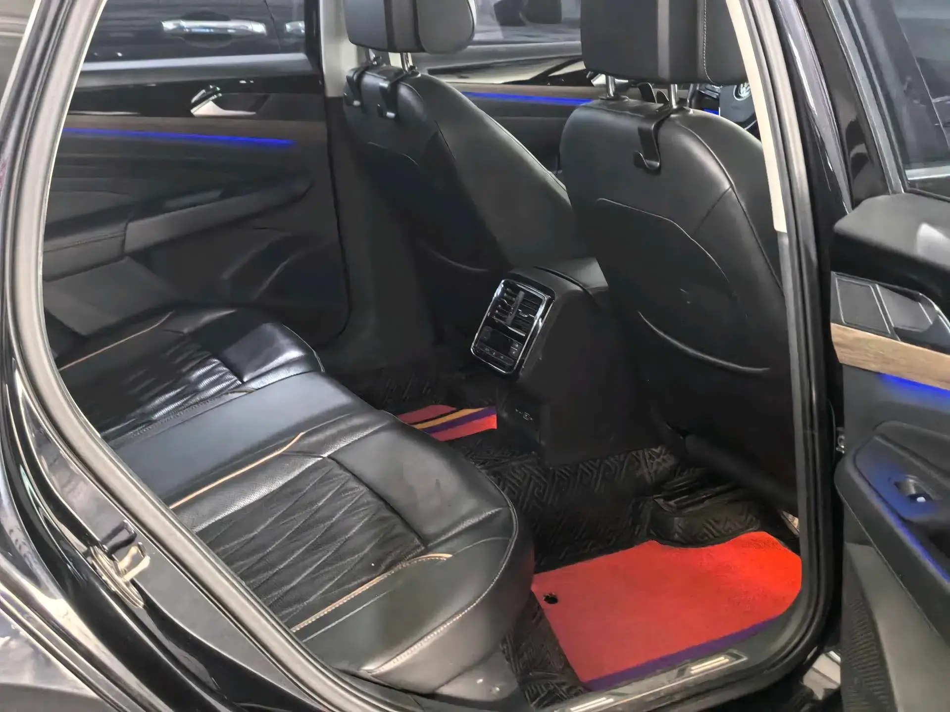 2020 VOLKSWAGEN PASSAT thumbnail 2