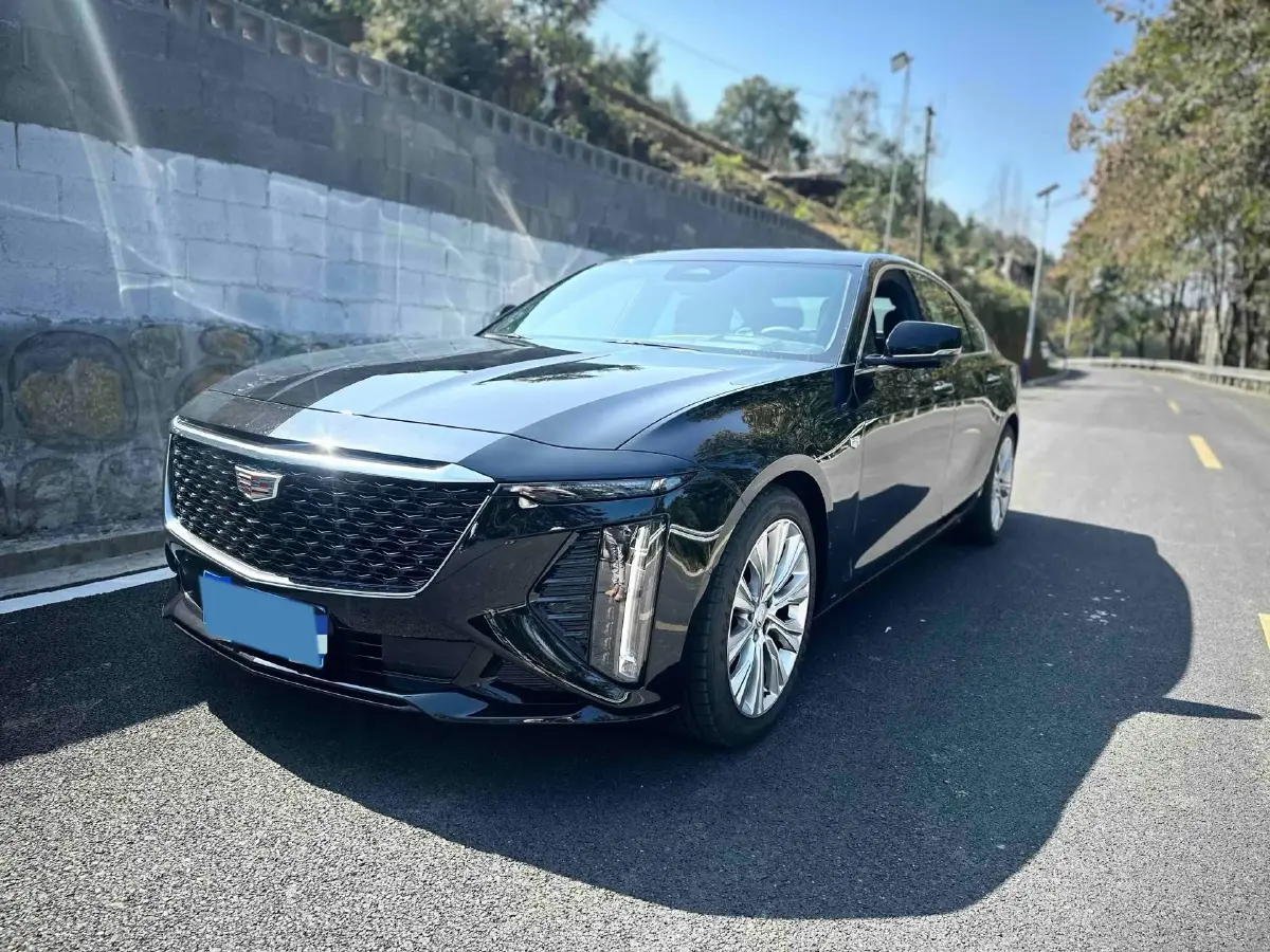2023 Cadillac CT6 2.0T 237HP L4 10AT