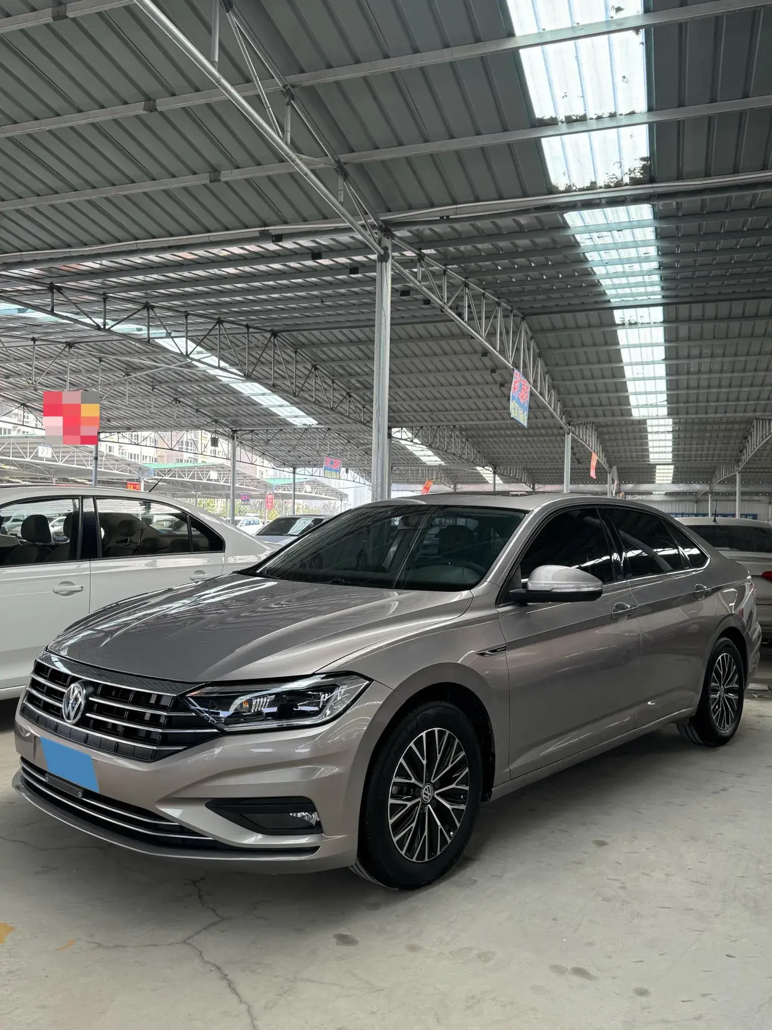 2020 VOLKSWAGEN SAGITAR view 1