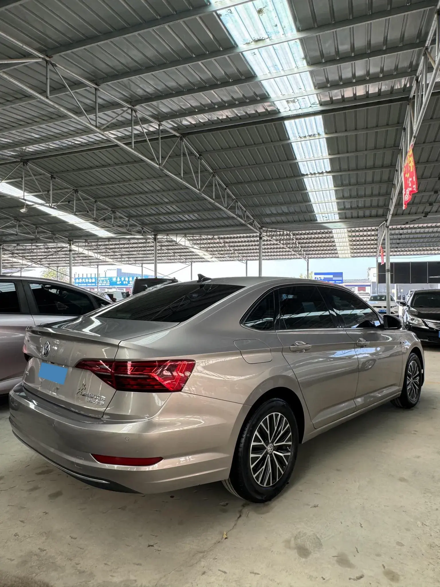 2020 VOLKSWAGEN SAGITAR thumbnail 3