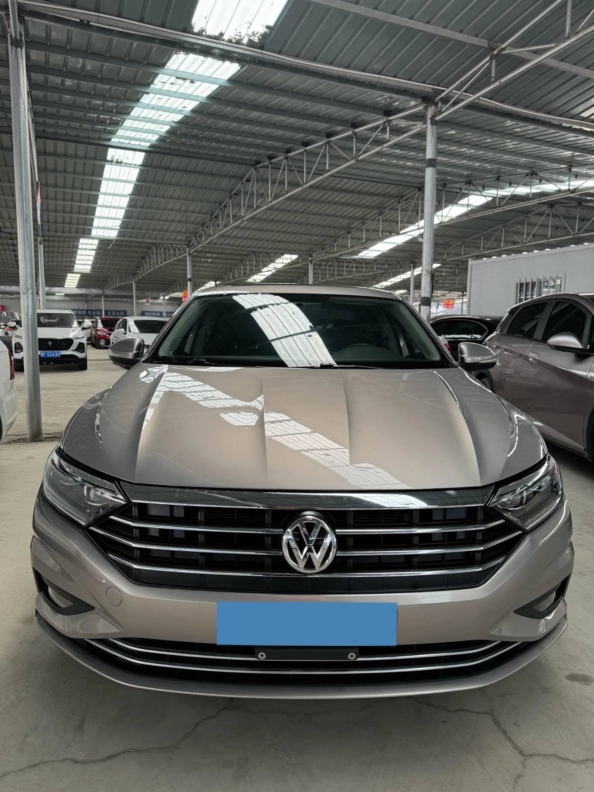 2020 VOLKSWAGEN SAGITAR thumbnail 2