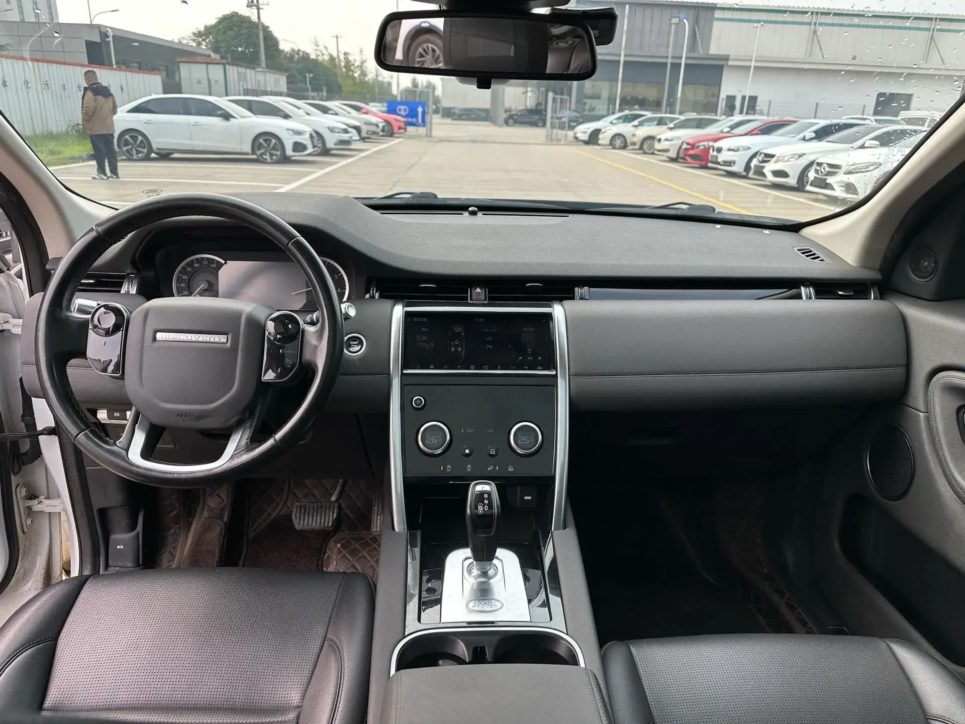 2020 LAND ROVER thumbnail 2