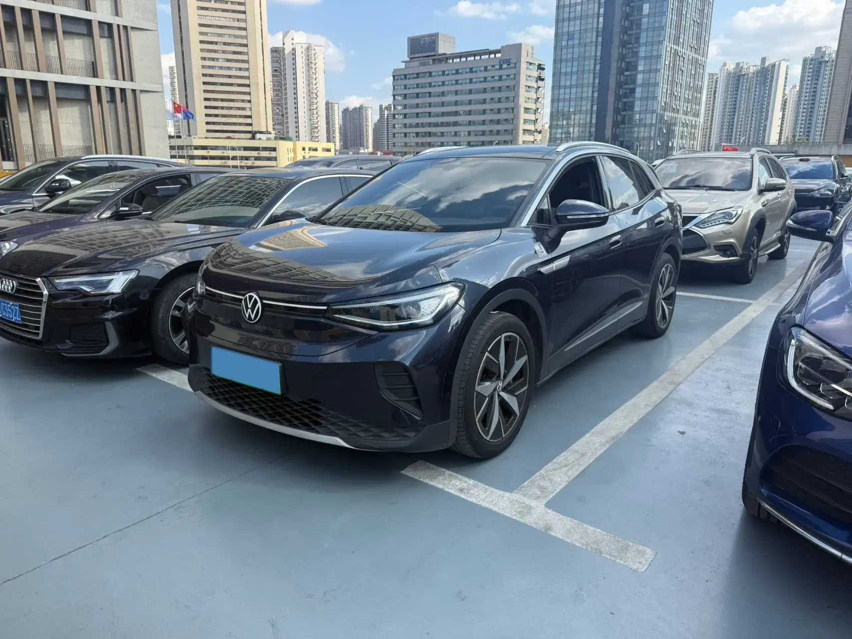 2022 VOLKSWAGEN ID.4 view 1