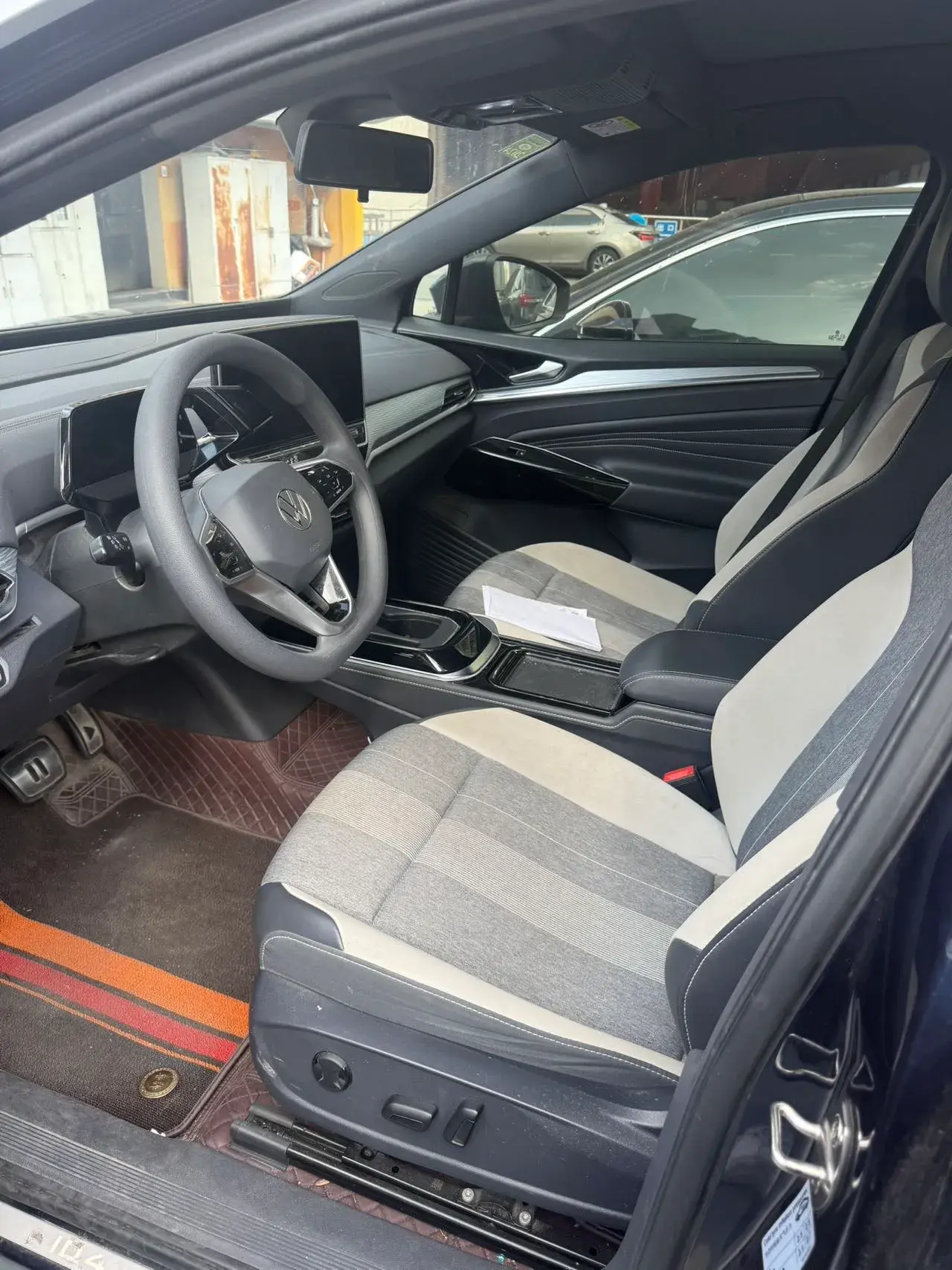 2022 VOLKSWAGEN ID.4 thumbnail 4