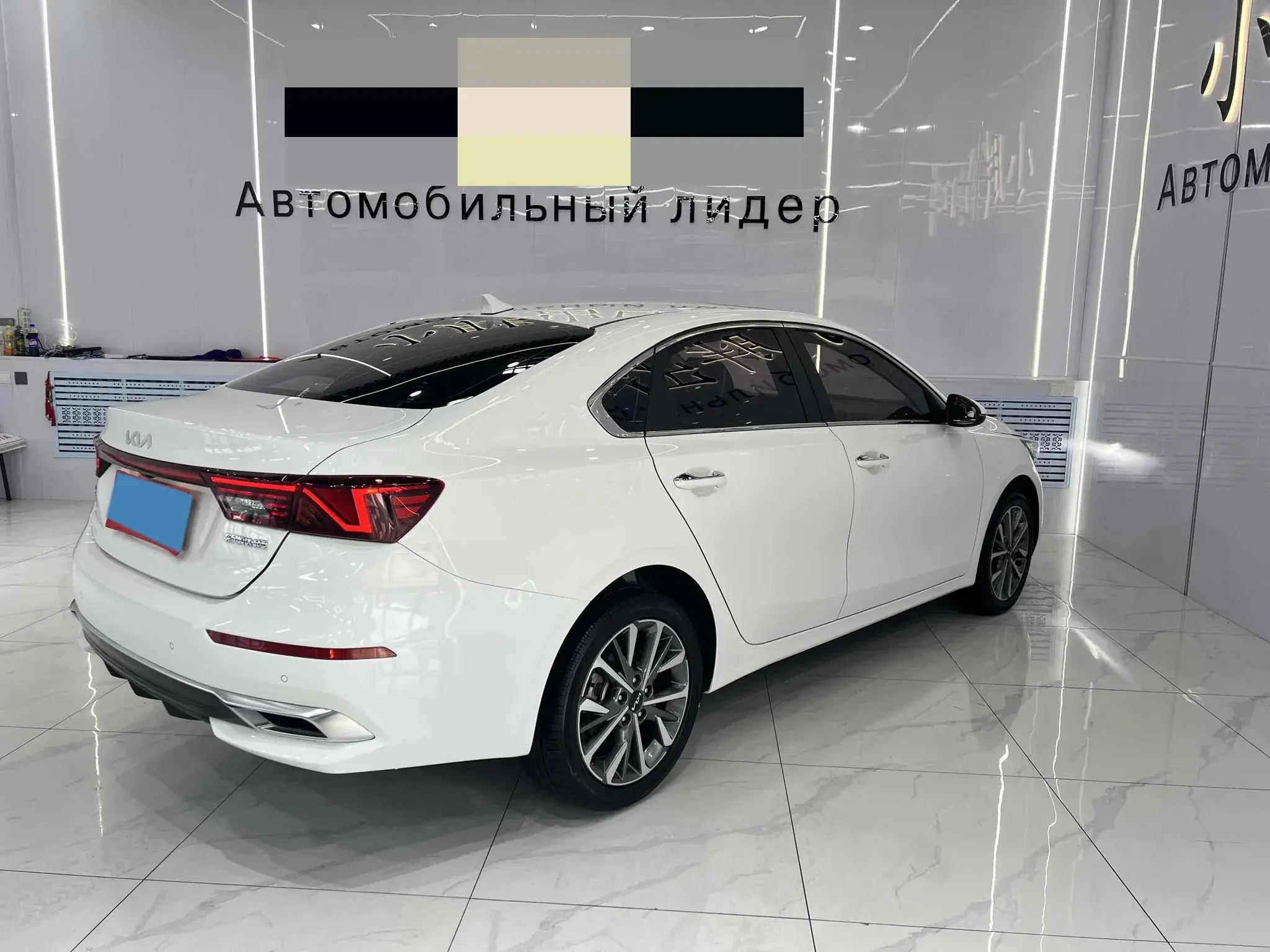 2021 KIA K3 thumbnail 4