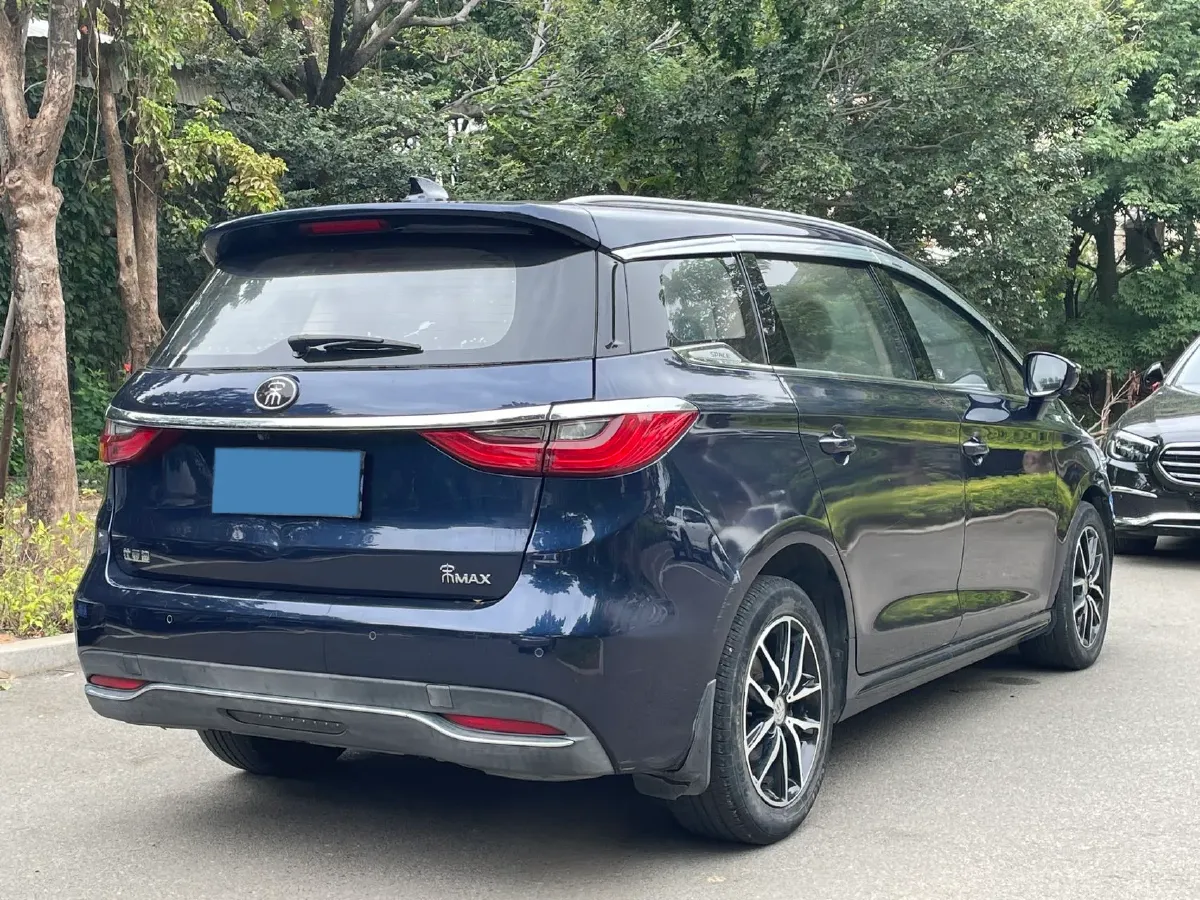 2017 BYD Song MAX 1.5T 154HP L4 6DCT,autocango,china used car exporter,china ev exporter,chinese used car exporter,chinese used ev exporter