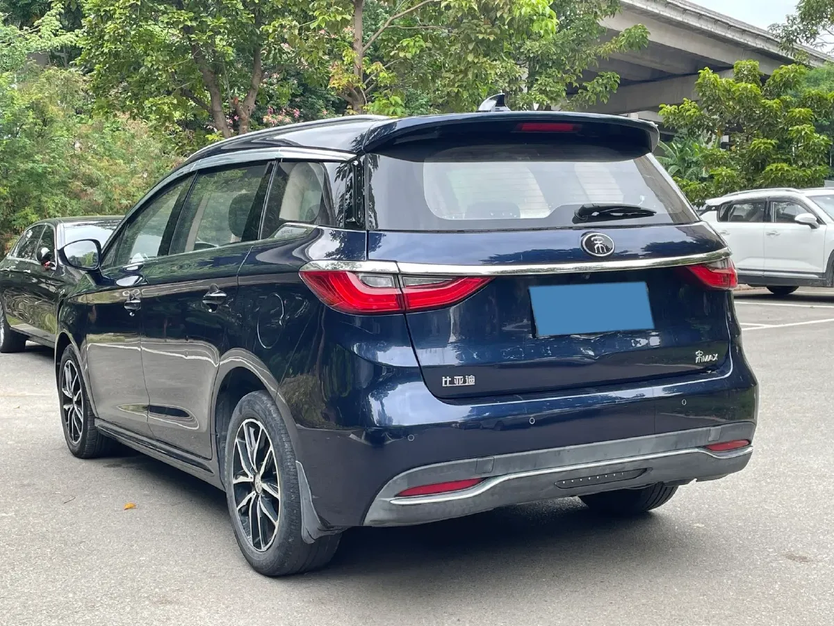2017 BYD Song MAX 1.5T 154HP L4 6DCT,autocango,china used car exporter,china ev exporter,chinese used car exporter,chinese used ev exporter