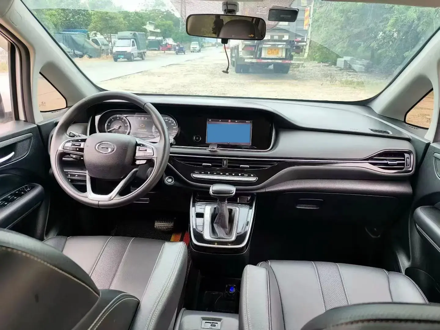 2021 GAC TRUMPCHI thumbnail 3