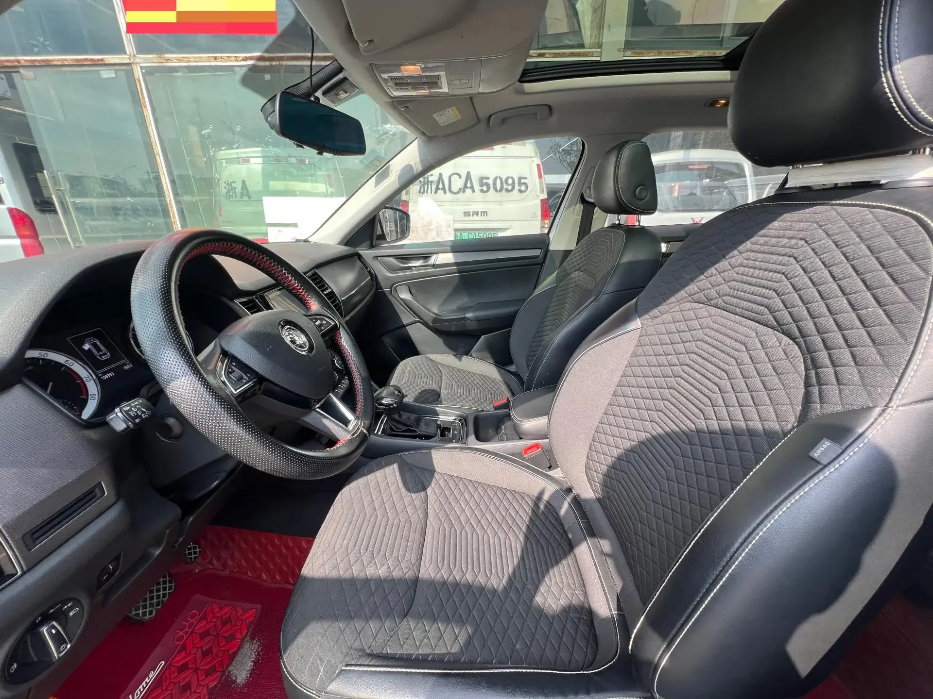 2017 SKODA KODIAK thumbnail 4