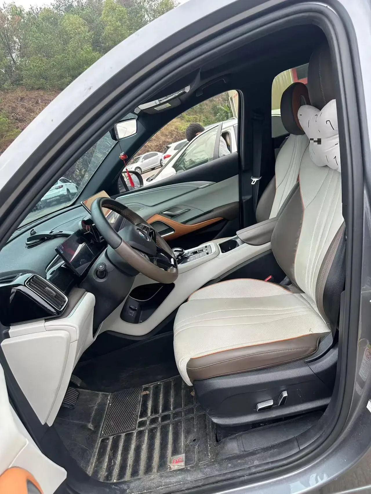 2022 BYD SONG thumbnail 3