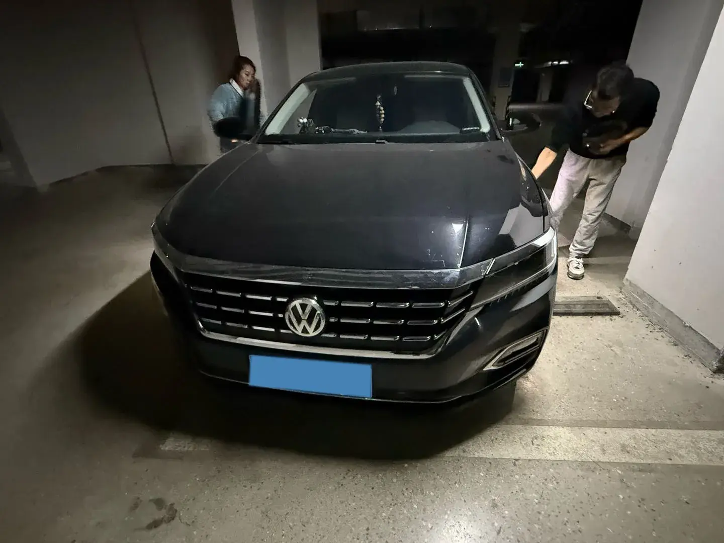 2020 VOLKSWAGEN PASSAT view 1