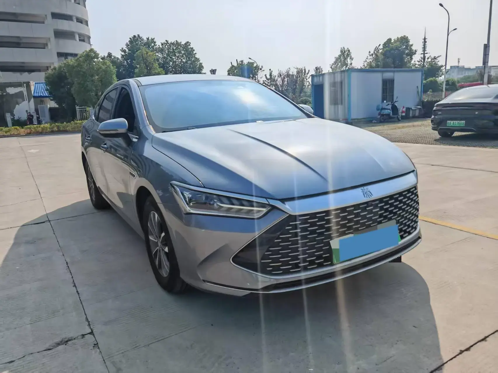 2024 BYD QIN thumbnail 3