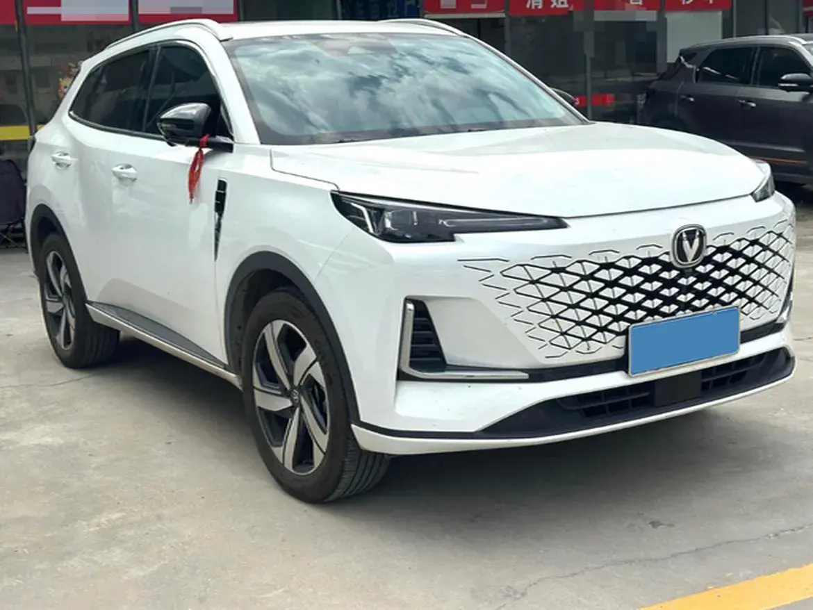 2024 CHANGAN X7 thumbnail 3