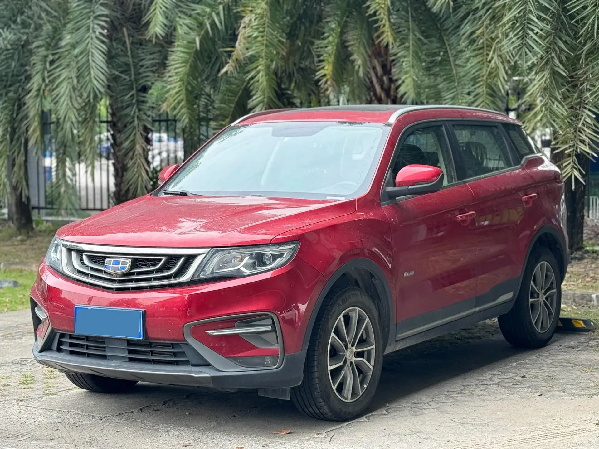 2018 GEELY AZKARRA view 1