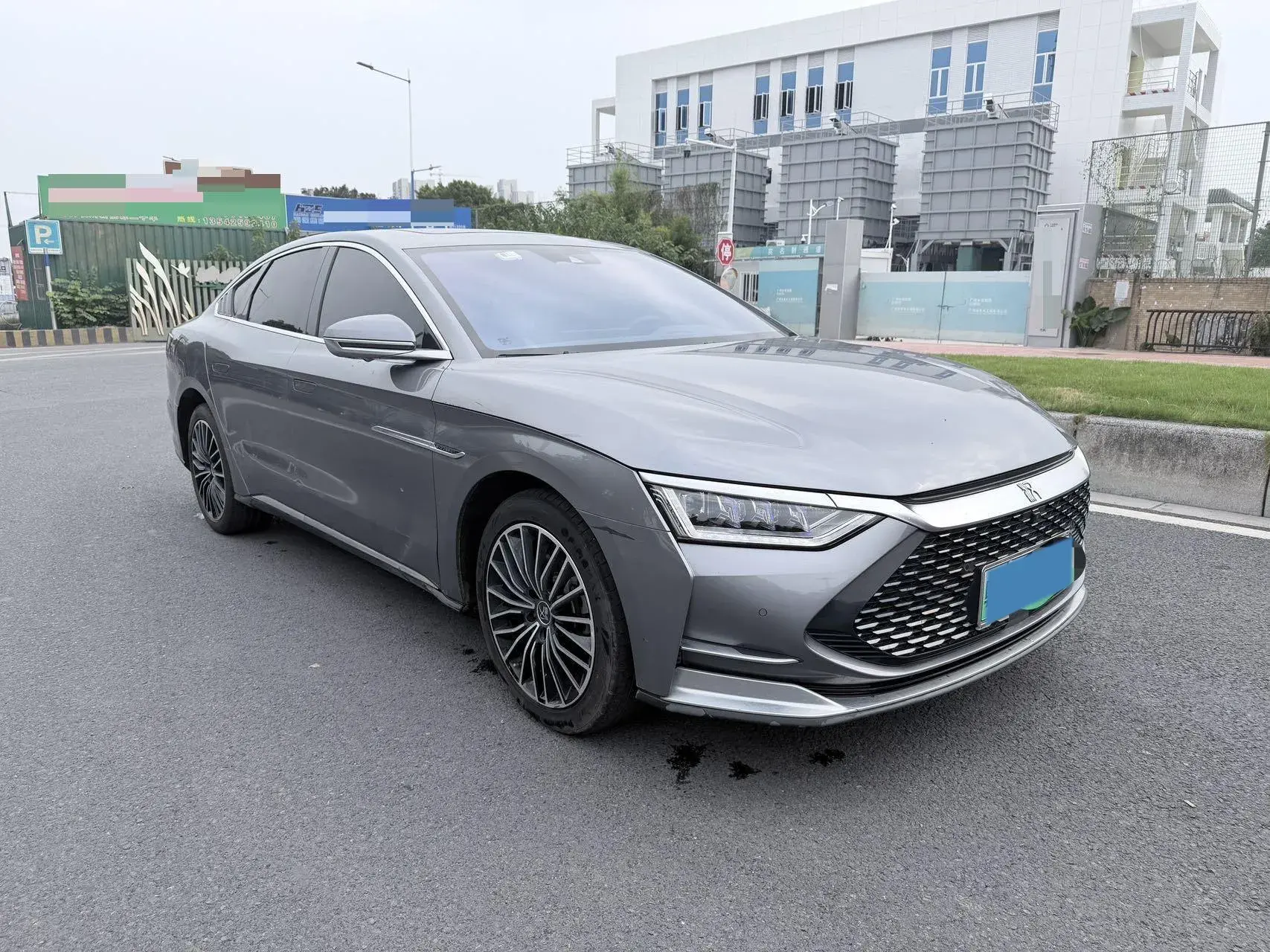 2020 BYD HAN thumbnail 3