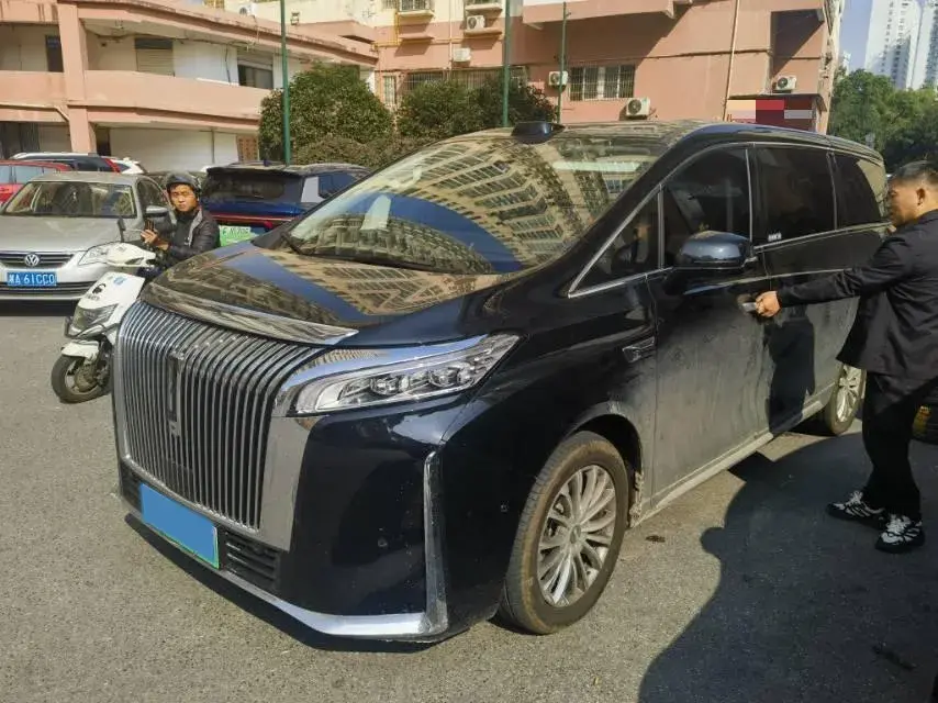 2025 WEY HighMountain 1.5T 170HP L4 4DHT PHEV