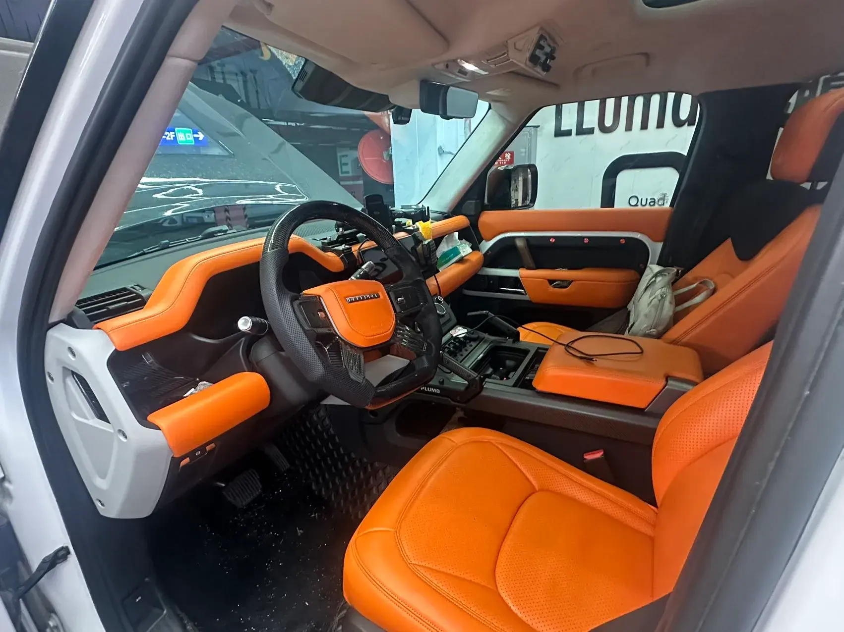 2022 LAND ROVER thumbnail 2