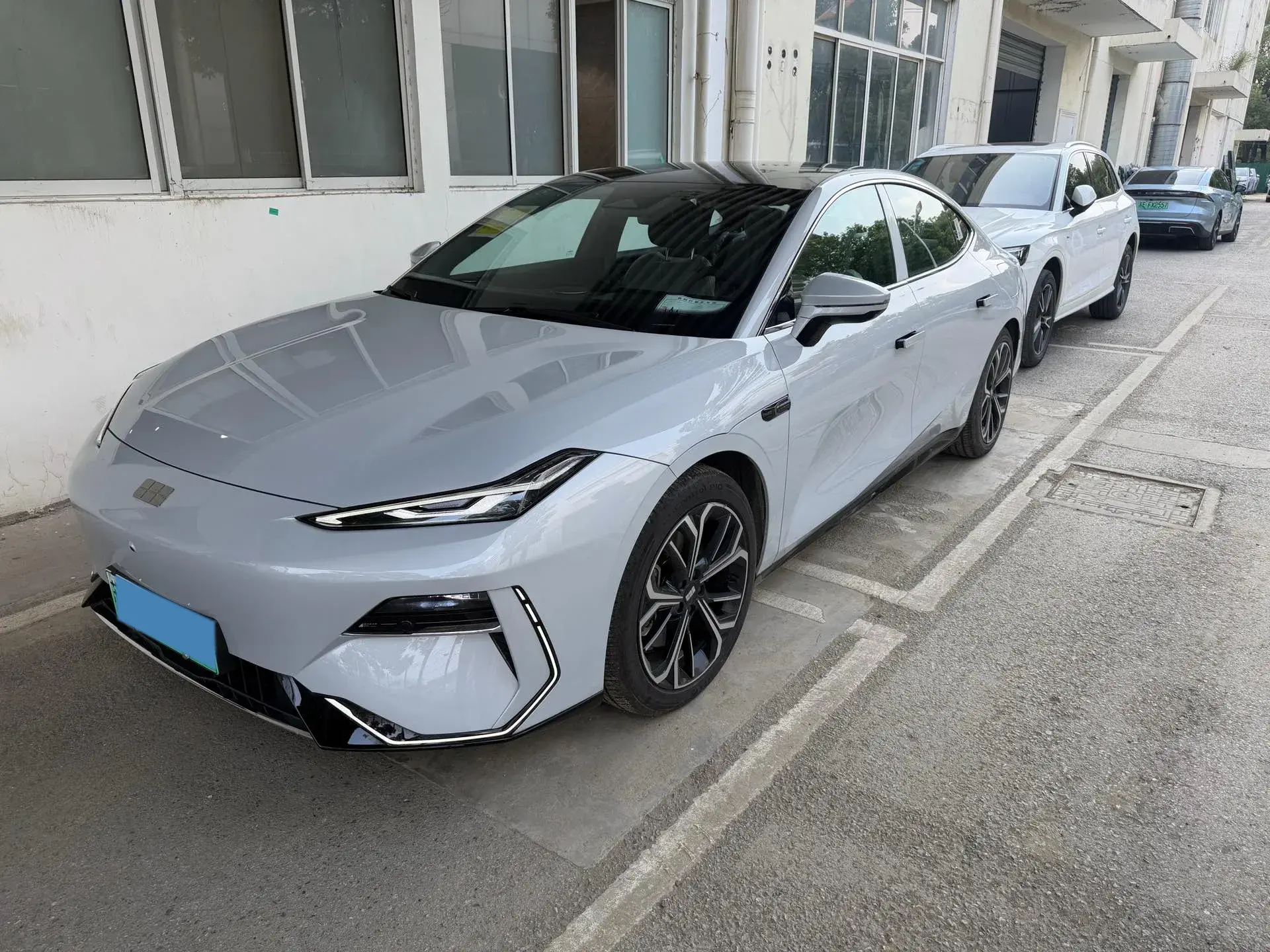 2025 GEELY GALAXY view 1