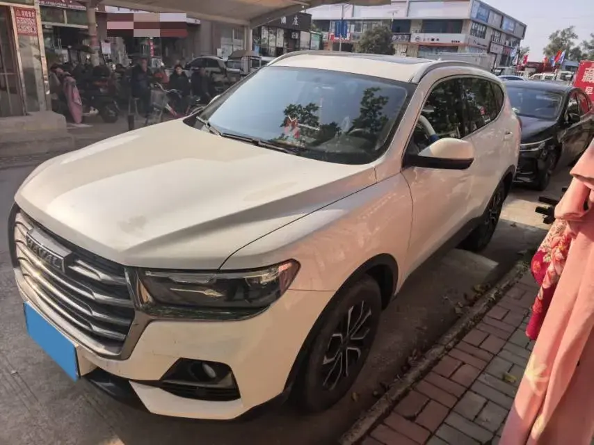 2021 HAVAL H6 view 1