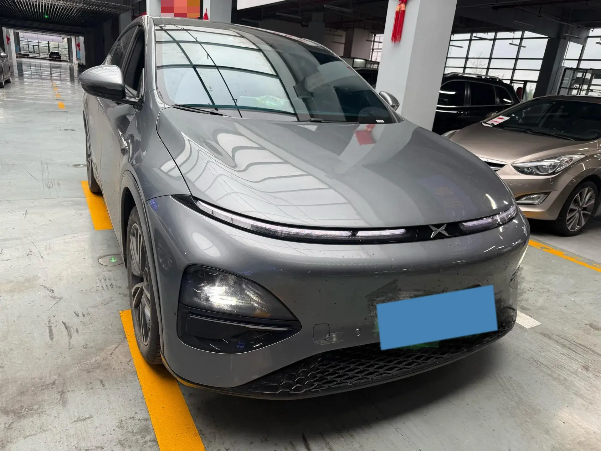 2023 XPENG G6 thumbnail 3