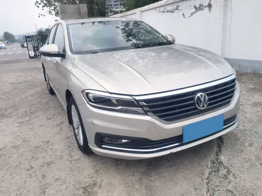 2019 VOLKSWAGEN LAVIDA thumbnail 3