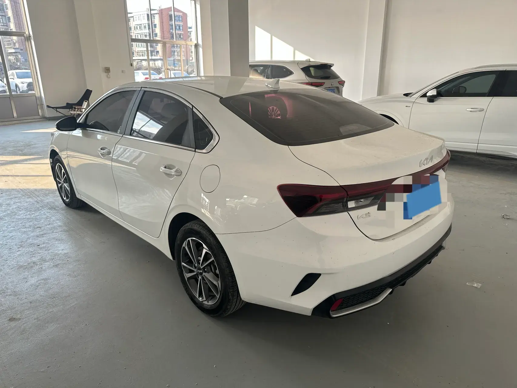 2023 KIA K3 thumbnail 4