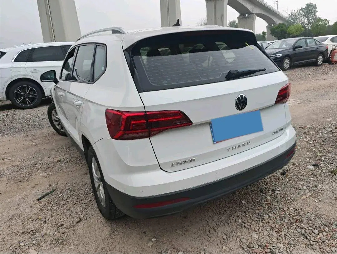 2021 VOLKSWAGEN THARU thumbnail 4