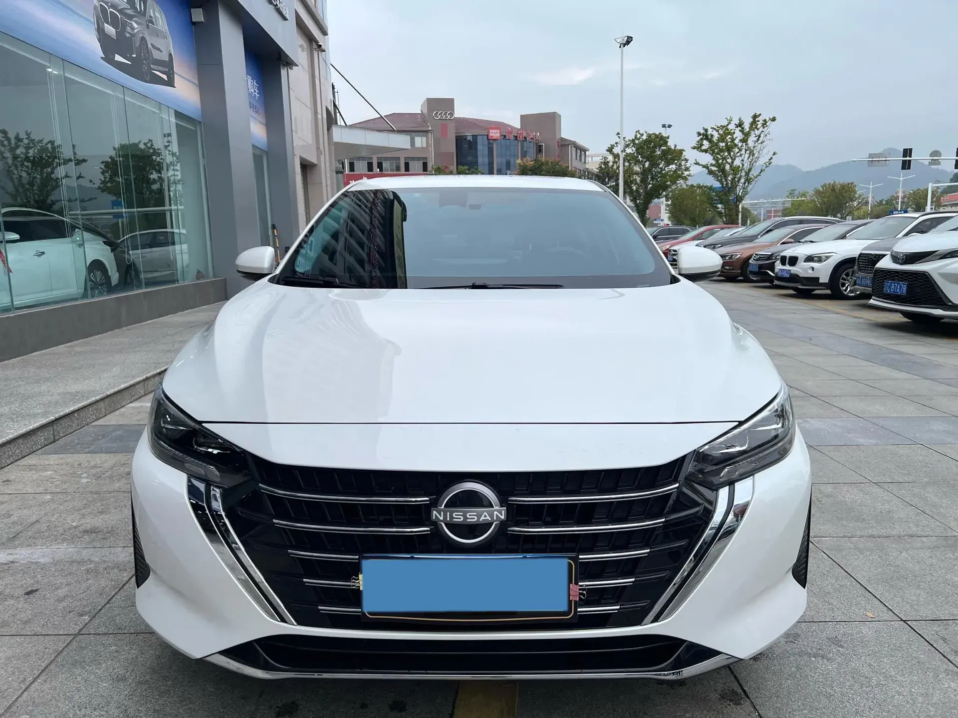 2023 NISSAN SYLPHY thumbnail 2