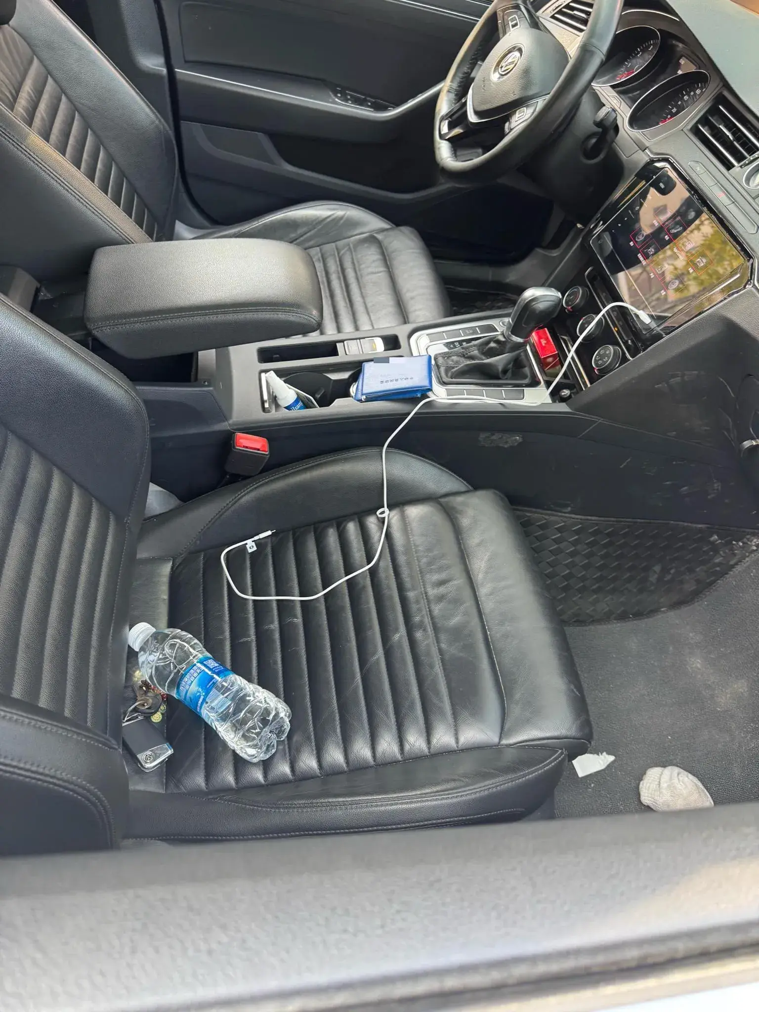 2019 VOLKSWAGEN MAGOTAN thumbnail 2