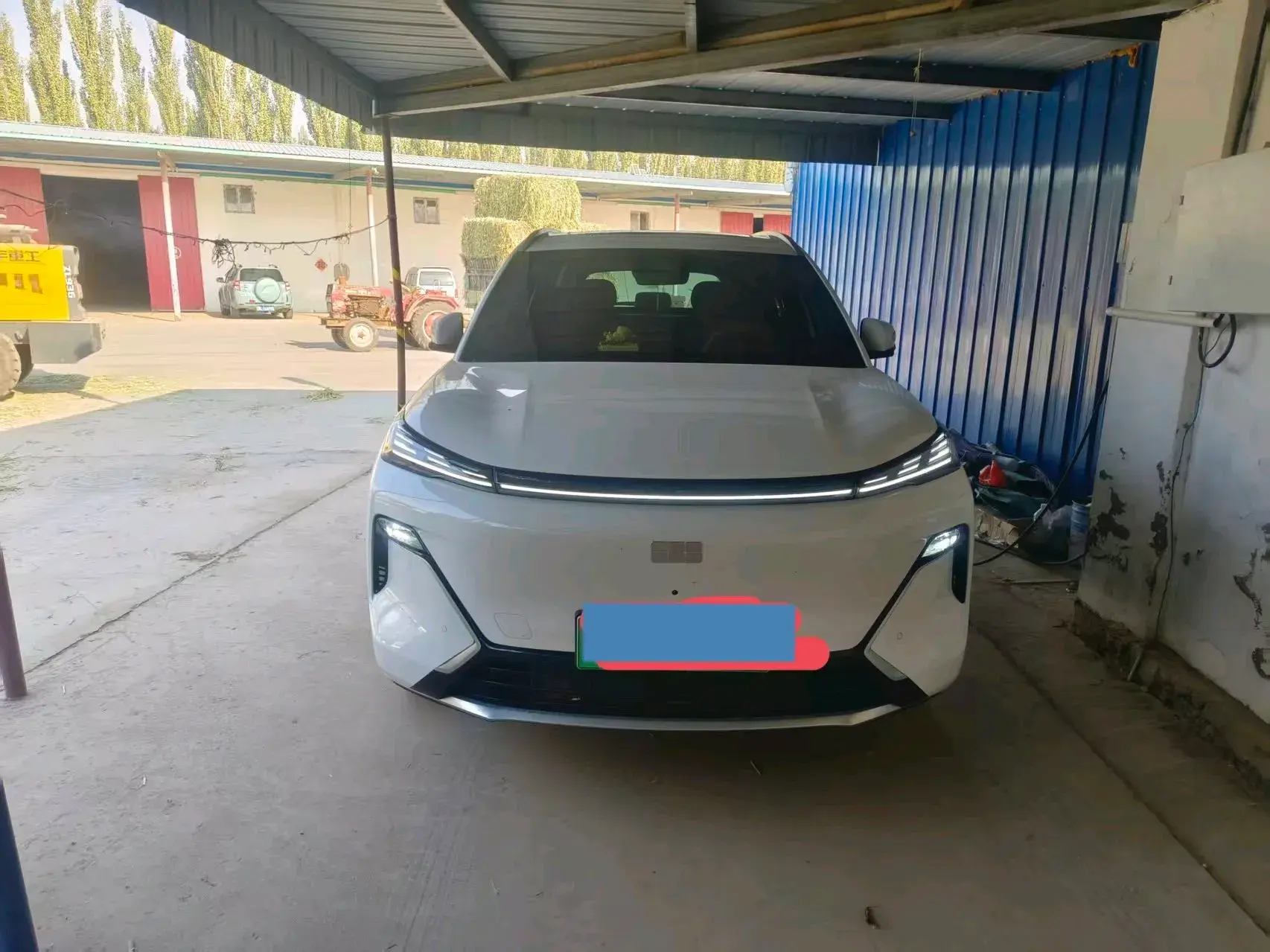 2025 GEELY GALAXY thumbnail 2